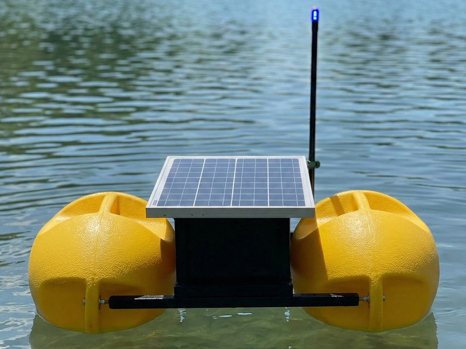 AcquaBuoy - Vigilância Multiparamétrica Online